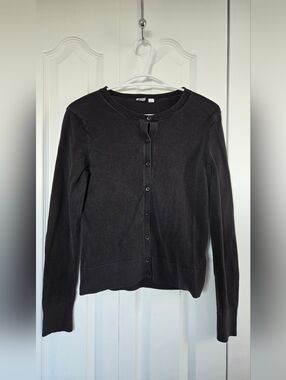 GAP Women's Cardigan, Black, Button-Down